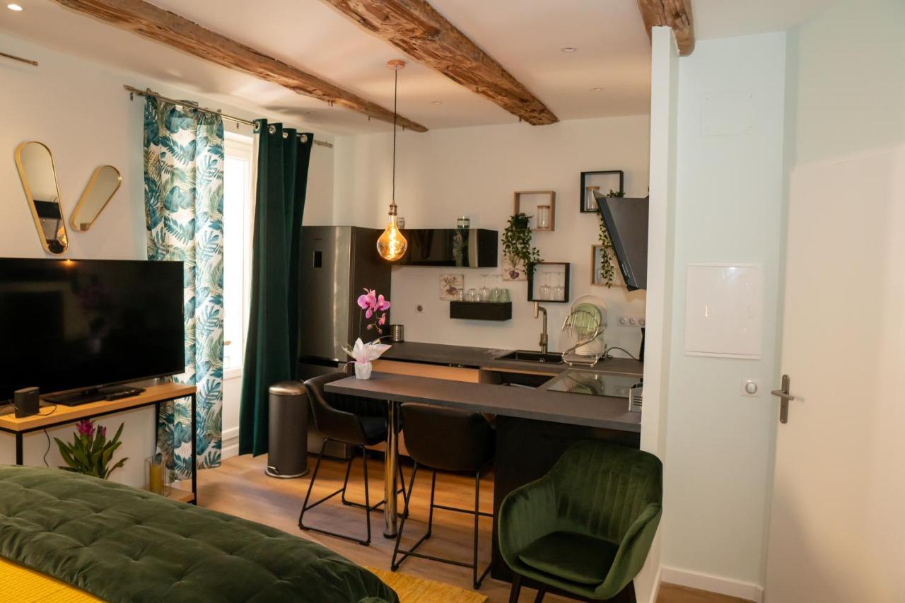 Apartment Coeur De Neuf Et Design Tt Equipe Parking Gratuit *