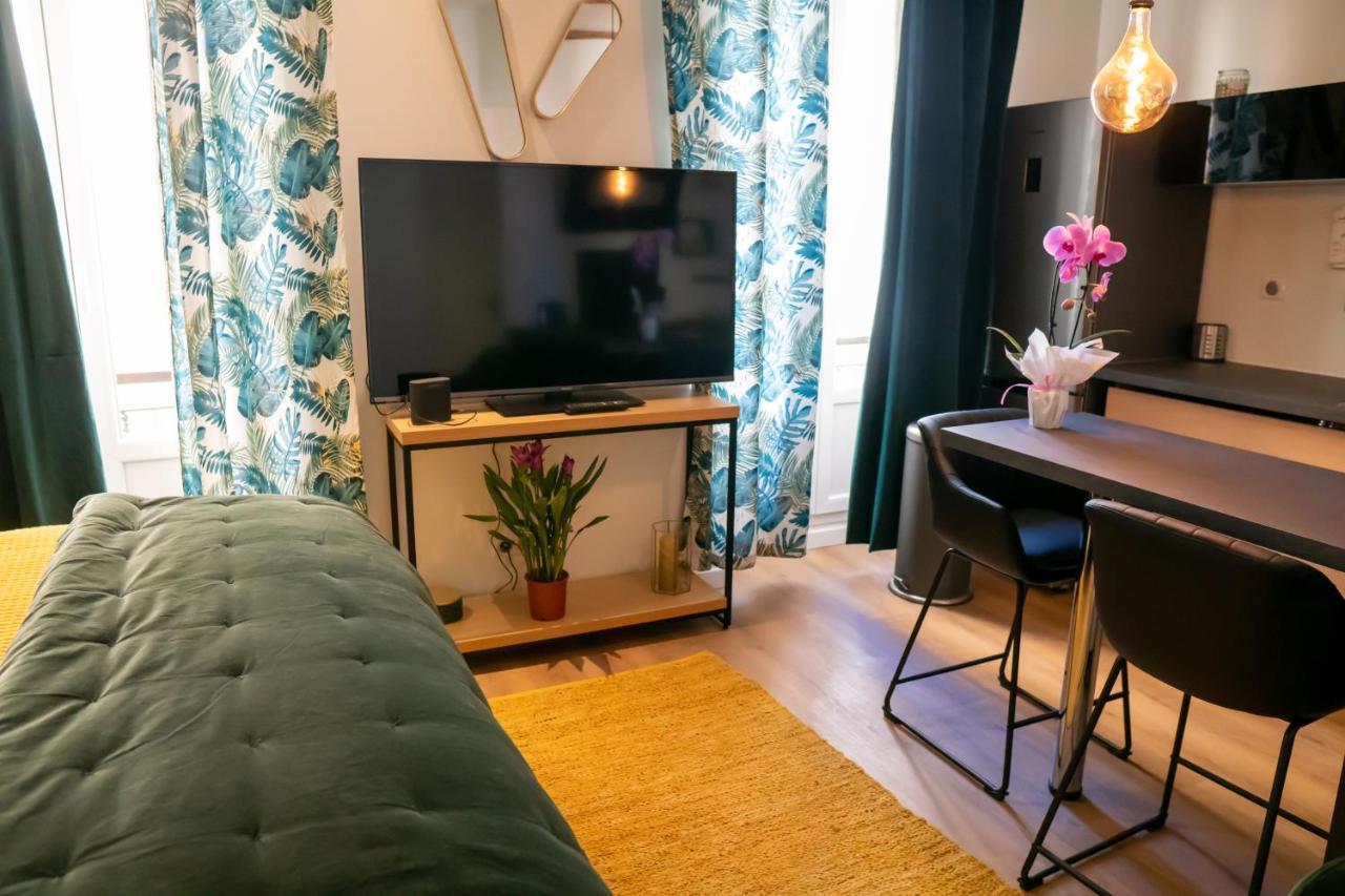 Apartment Coeur De Neuf Et Design Tt Equipe Parking Gratuit *